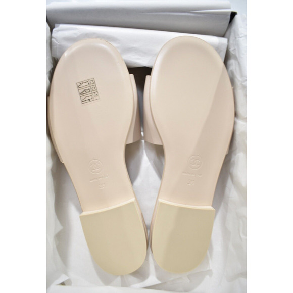 Chanel 23P Ivory White Leather CC Logo Letter Mules Slide Slip Sandal Flat 36 - Picture 12 of 12